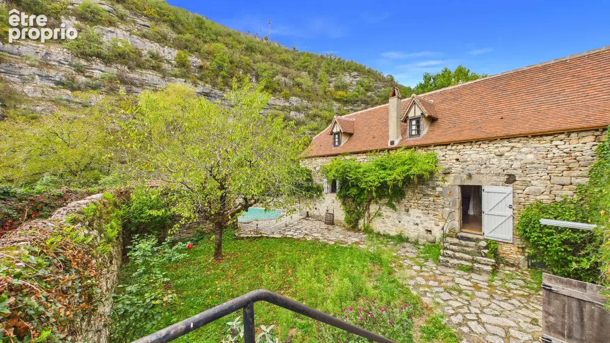 Maison de charme en pierre avec piscine et accès direct au Célé - photo 2