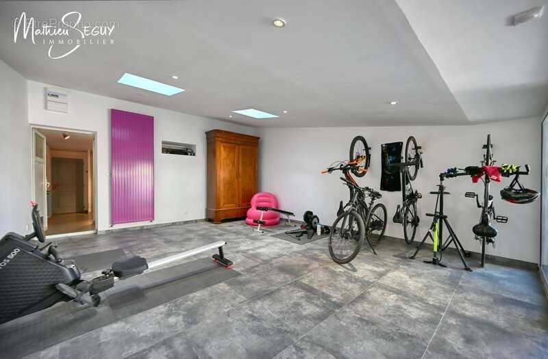 Maison à vendre 6 pièces SAINT ANDRE LE PUY avec grand terrain (42) - photo 34