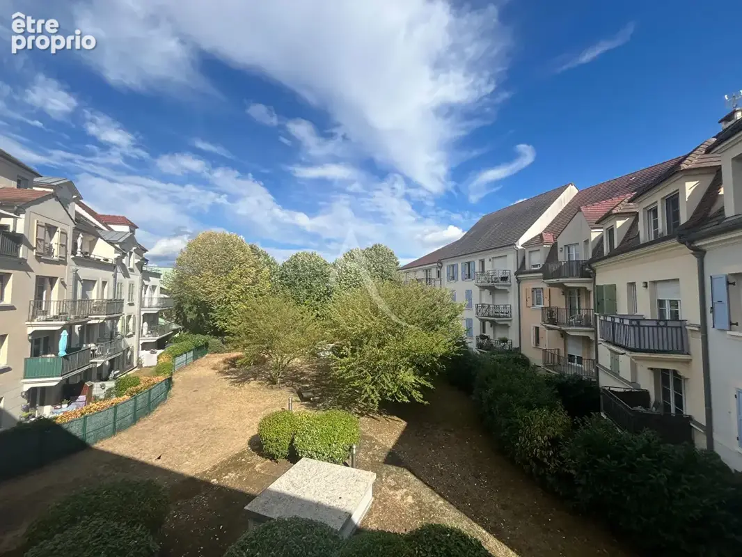 Appartement à VAUREAL