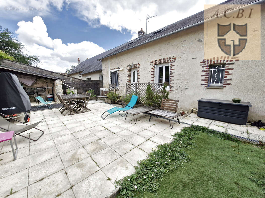 Maison à COULOMMIERS-LA-TOUR