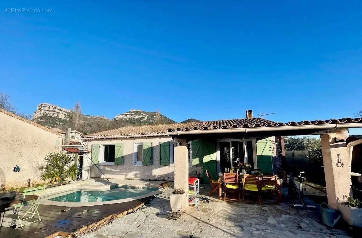 Maison à SAINT-JEANNET