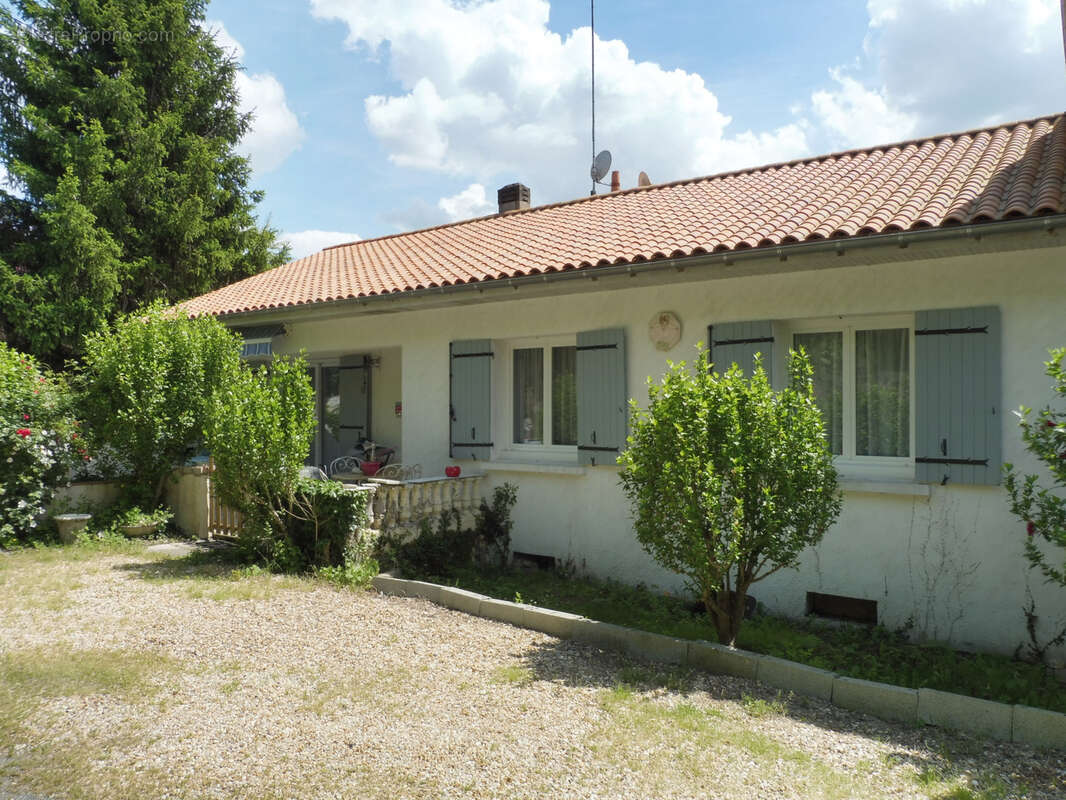 Maison à RIBERAC