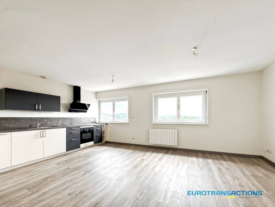 Appartement à NIEDERMODERN