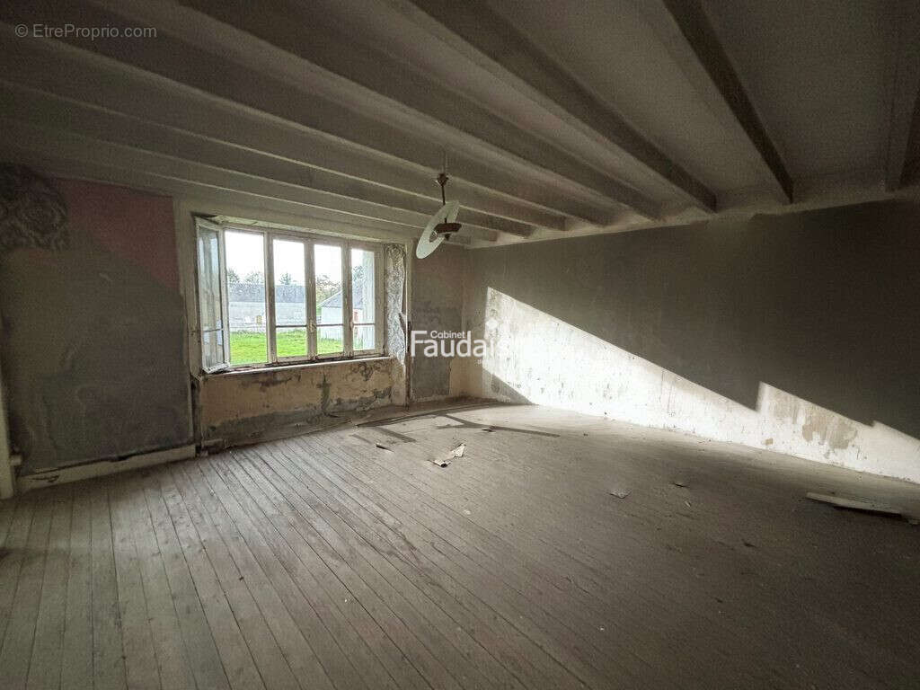 Maison 200 m² à Vesly  - photo 7