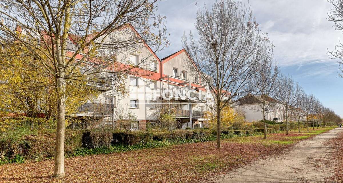 Appartement à SAINT-PIERRE-DU-PERRAY
