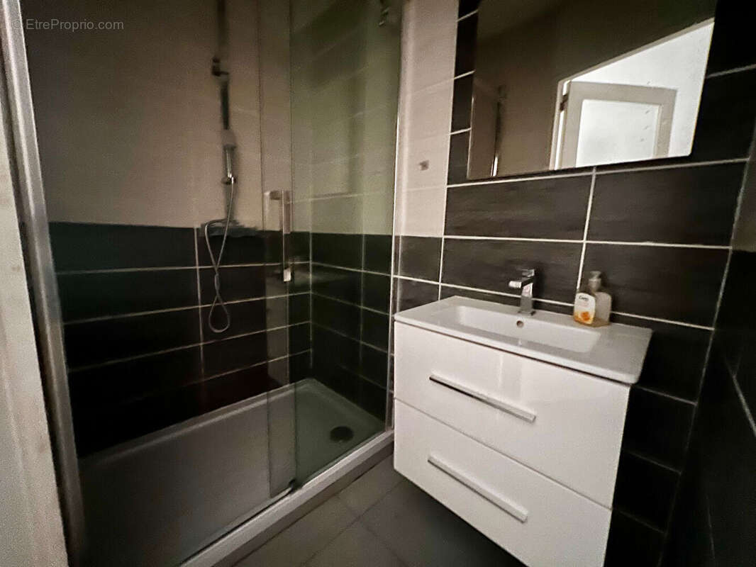 Appartement Marseille 1 pièce(s) 35 m2 - photo 4