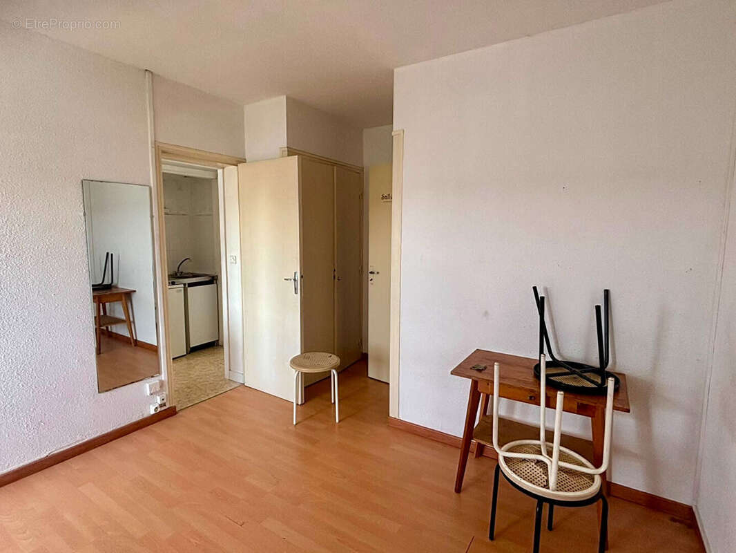Appartement Laval 2 pièce(s) 29.68 m2 - photo 3