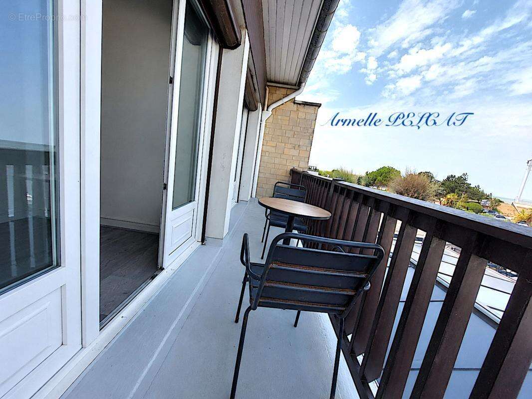 Appartement à vendre 2 pièces merville franceville plage (calvados) vue mer panoramique 249 500€ - photo 2