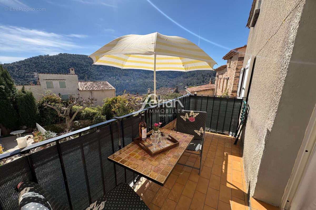 Appartement à BARGEMON