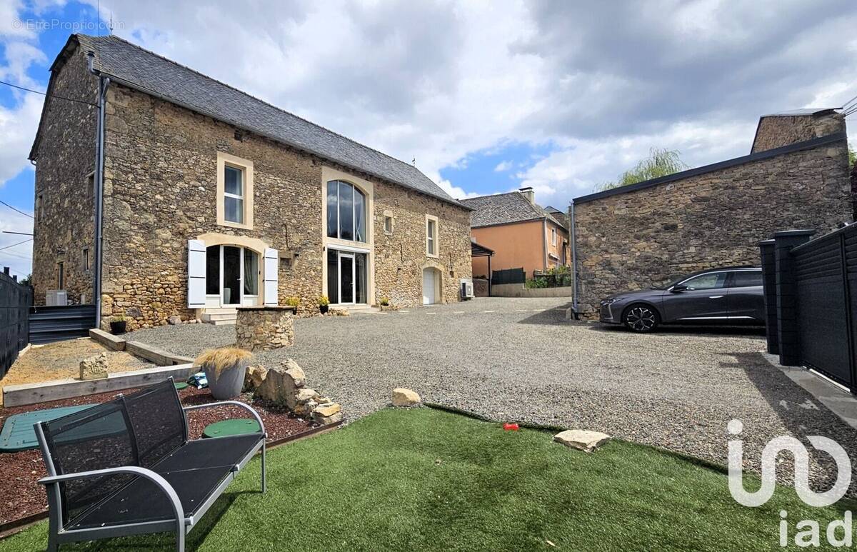 Photo 1 - Maison à ANGLARS-SAINT-FELIX