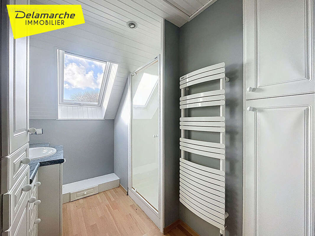 A vendre maison sur sous-sol Saint Planchers 4 pièces - photo 10