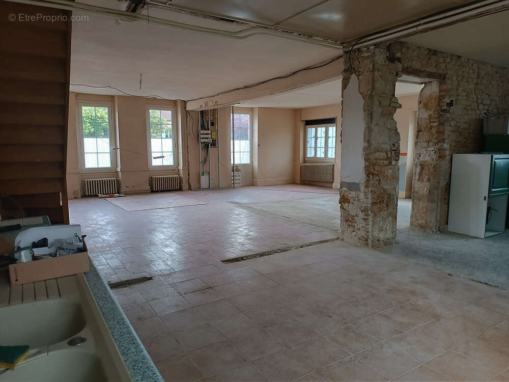 Maison à VILLEQUIERS