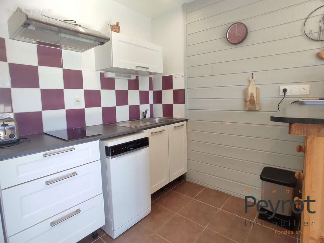 Appartement à LES ANGLES