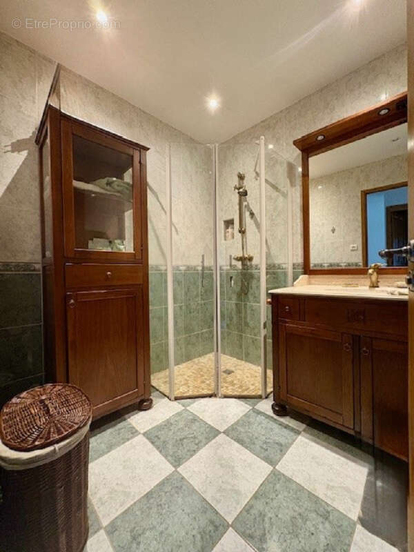 Maison à SAINT-MARTIN-DE-VALAMAS