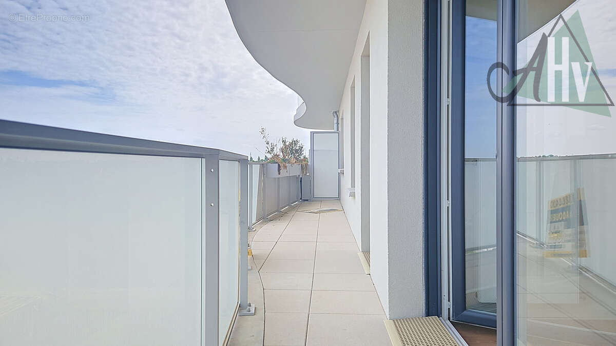 Appartement à MOISSY-CRAMAYEL