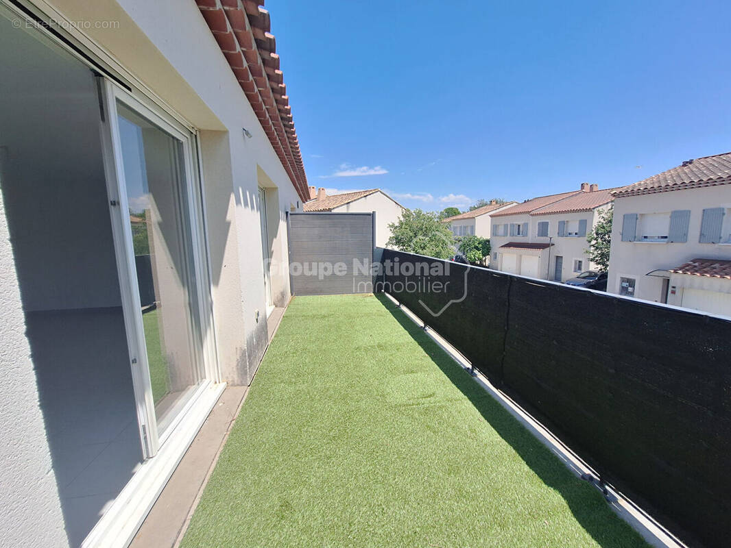 Appartement à PORT-DE-BOUC