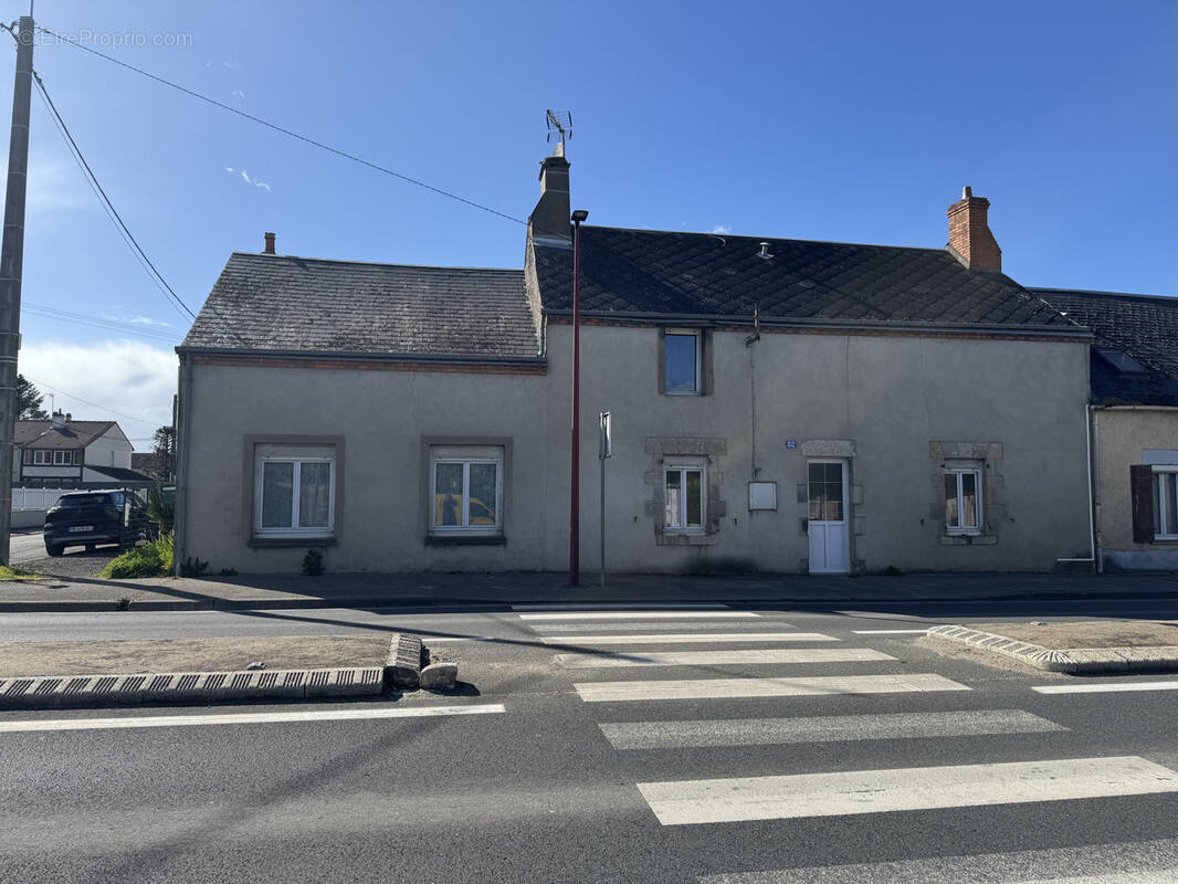 Maison à CERCOTTES
