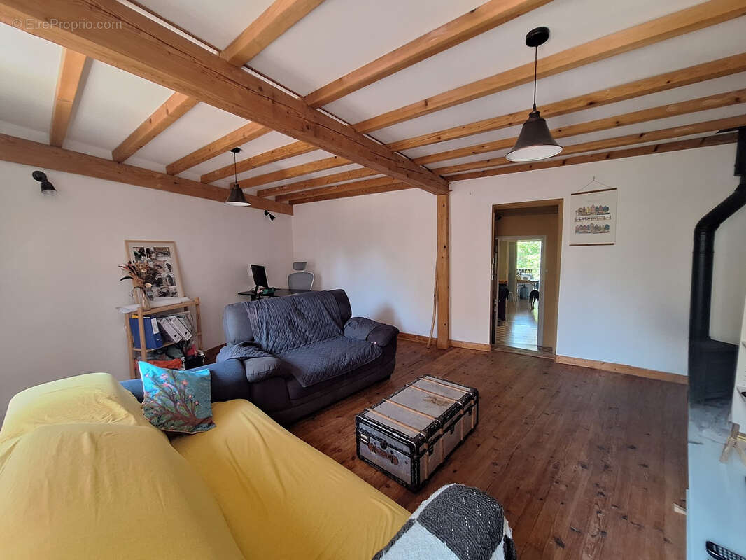 COUP DE CŒUR   Charmante maison de village avec jardin, garage et terrasse au cœur de Cabestany - photo 6