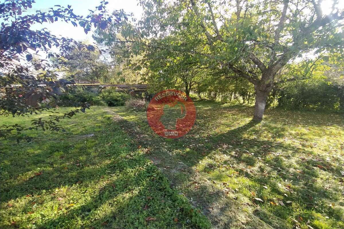 Maison à FAIN-LES-MONTBARD