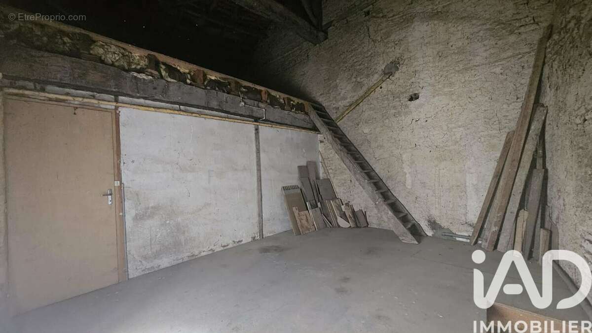 Photo 9 - Maison à TUSSON