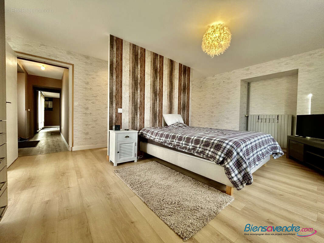 suite parentale - Maison à AVANTON