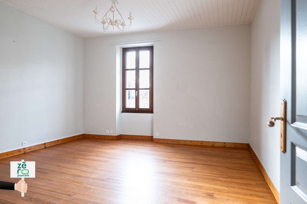 Maison à LE LOROUX-BOTTEREAU