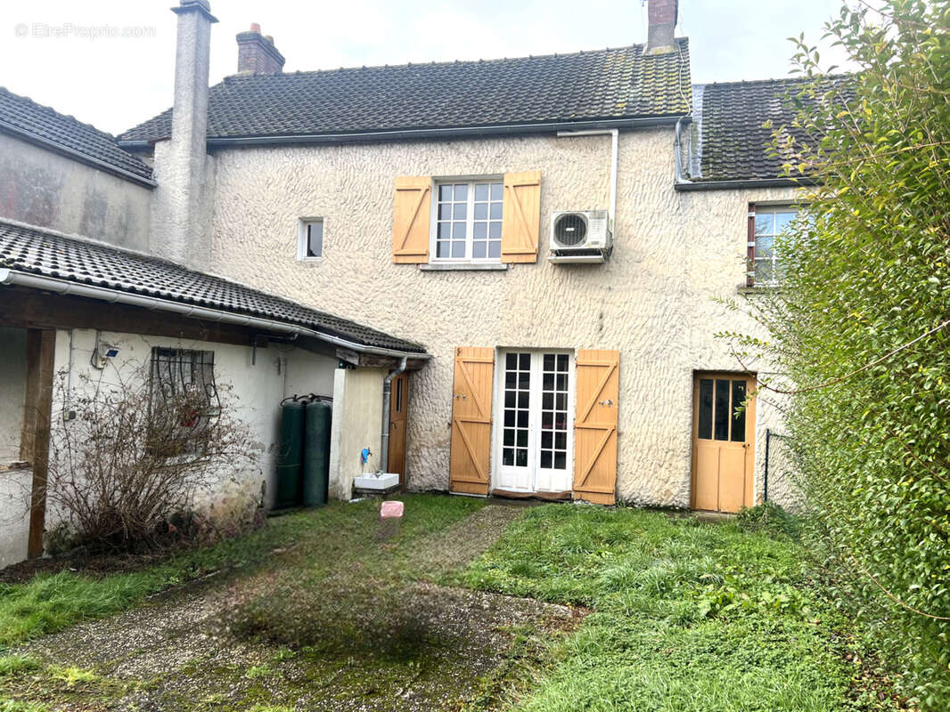 Maison à SONCHAMP