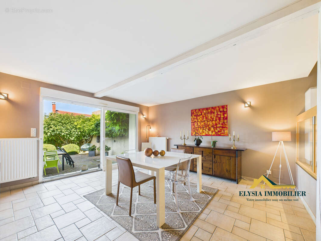 Maison à POMMERIEUX