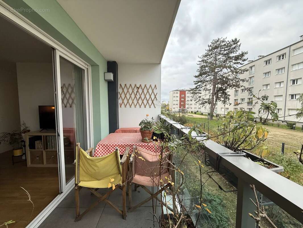 Appartement à ROMAINVILLE