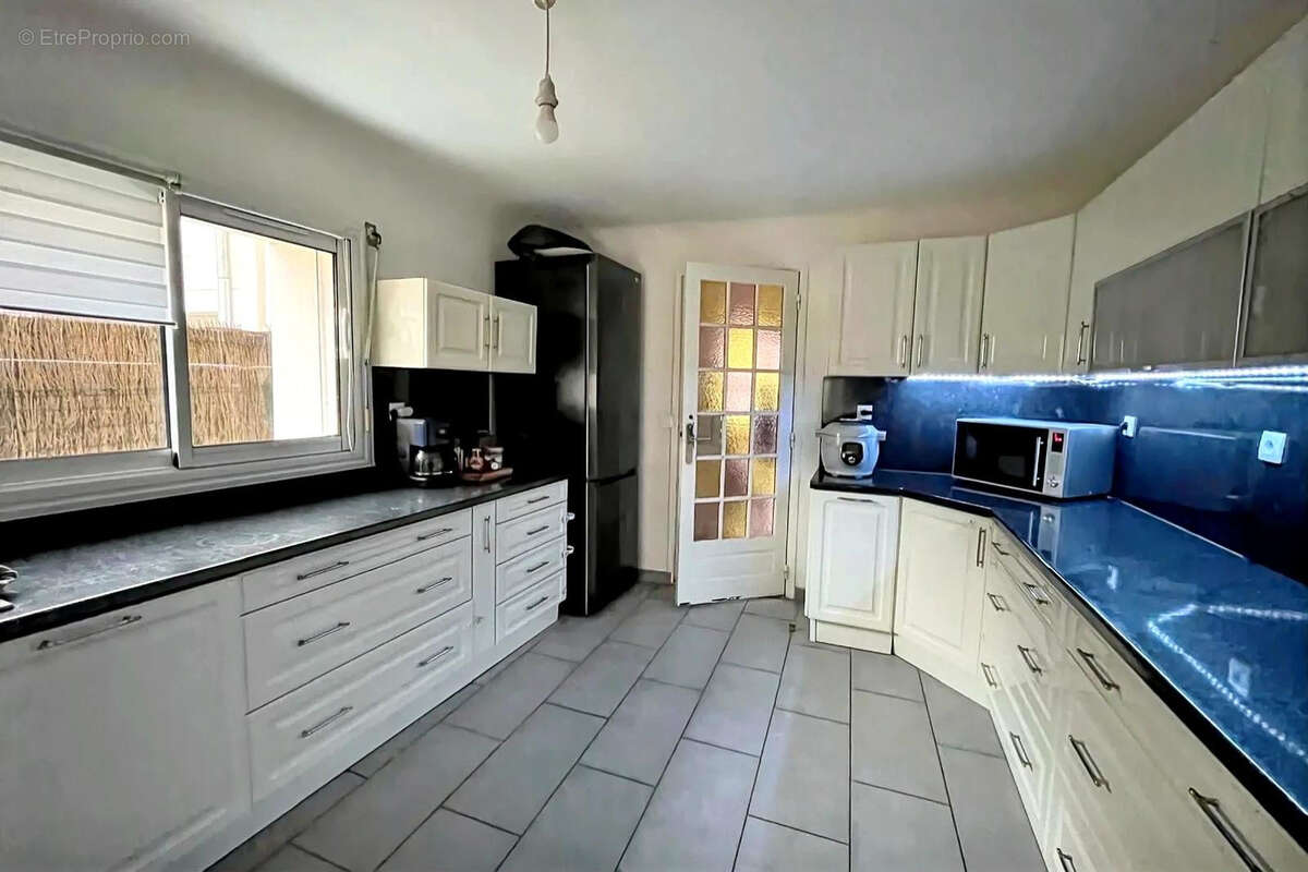 Maison à DAMMARTIN-SUR-TIGEAUX