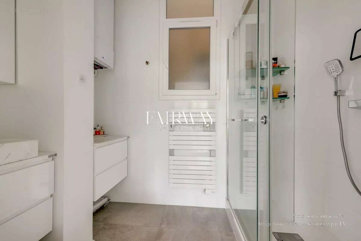Appartement familial haut de gamme de 110m² 3 chambres Paris 17ème Parc Monceau Chaptal - photo 10