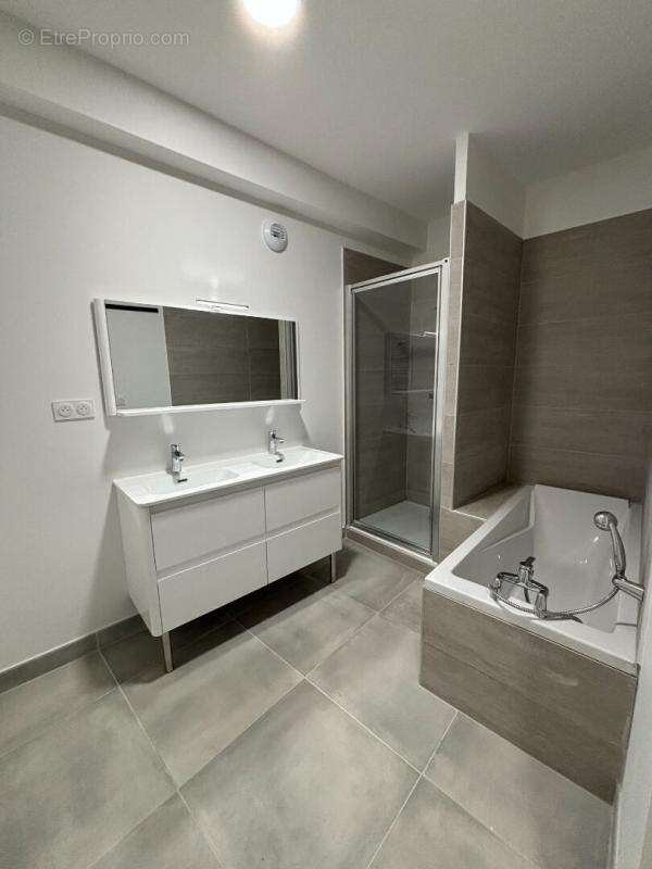 EXCLUSIVITE - Maison de Caractère  centre Aucamville 82 T4 de 132m² - photo 7