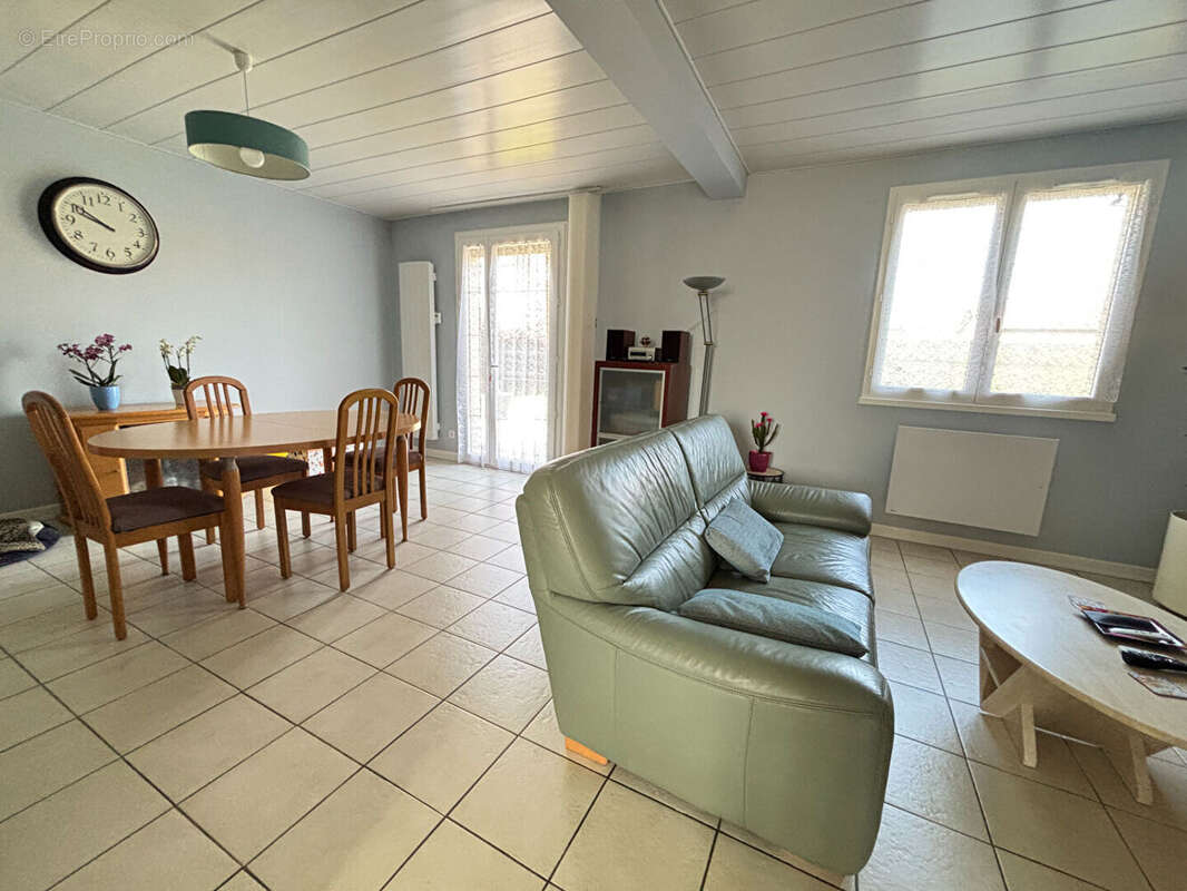 Maison à CERTINES