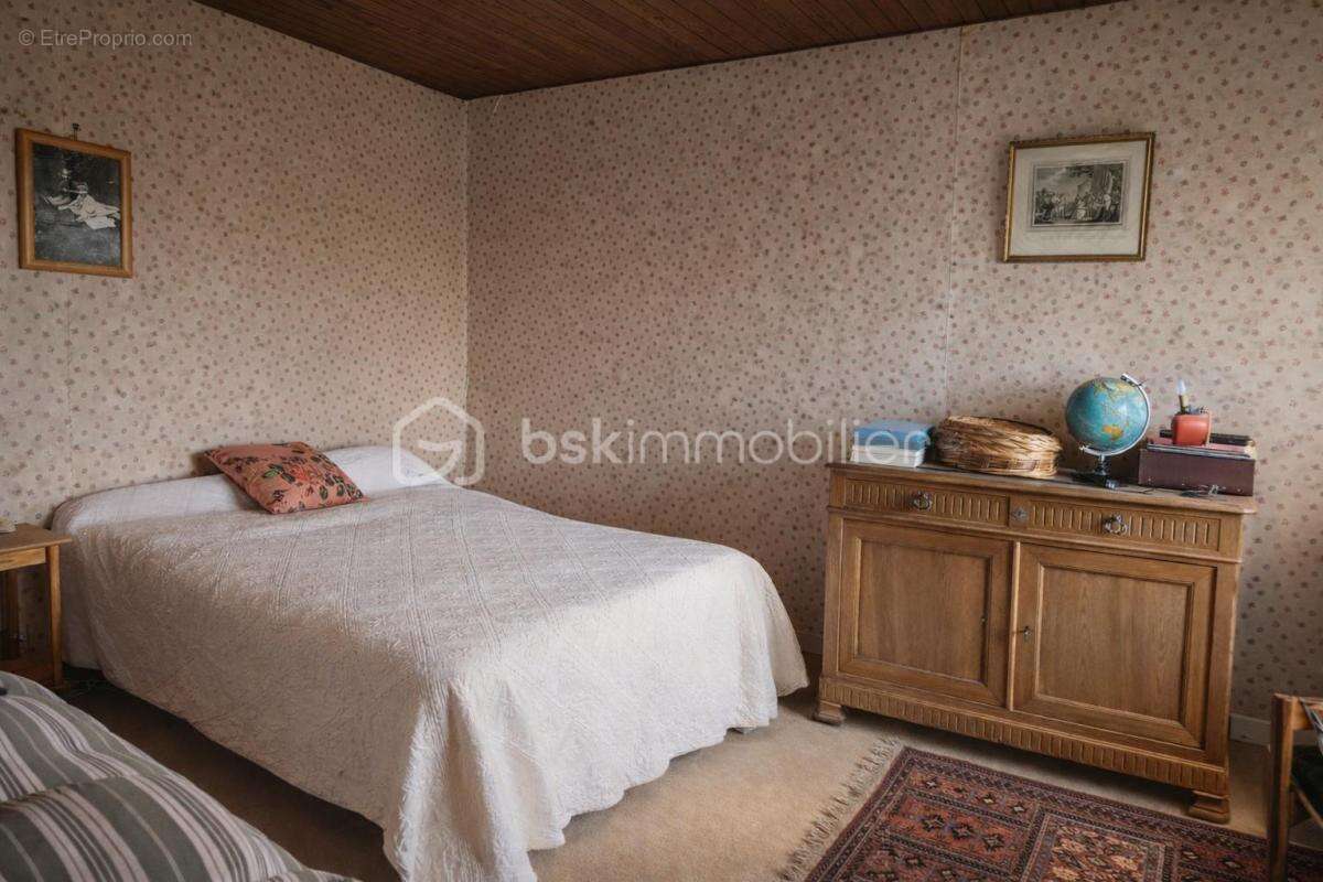 Maison à NIEUL
