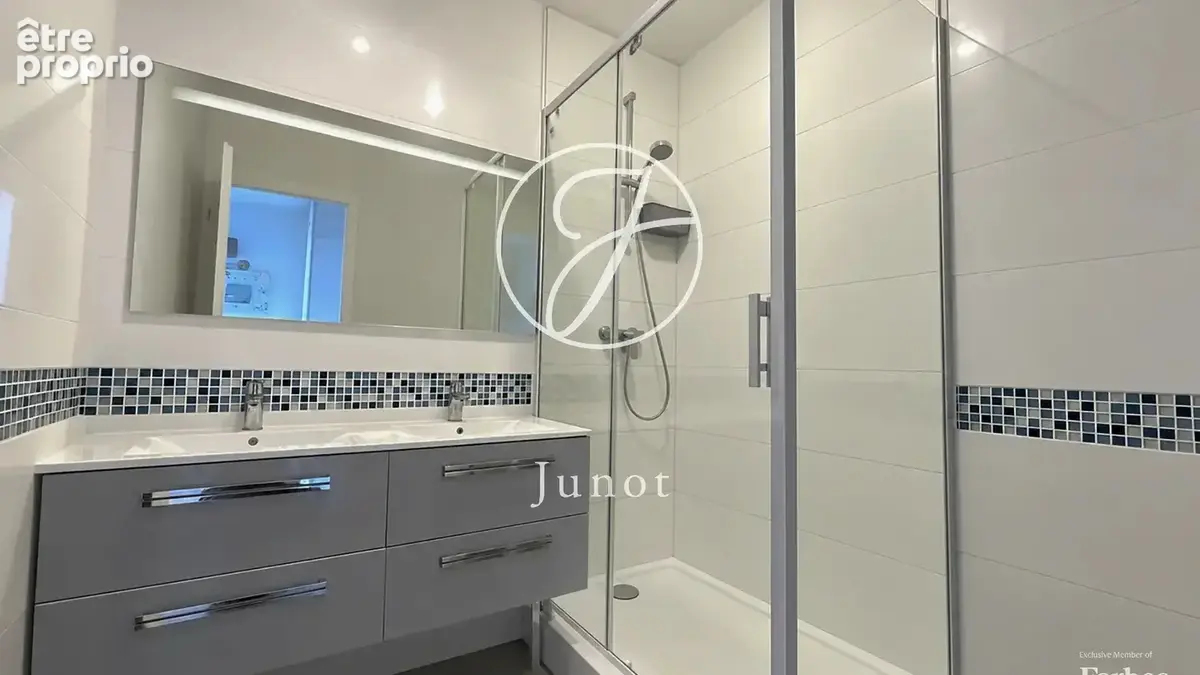 Roubaix – PARC BARBIEUX – Appartement  – 5 pièces – 159,14m² – 4 chambres – Terrasse – Garage – Cave - photo 5
