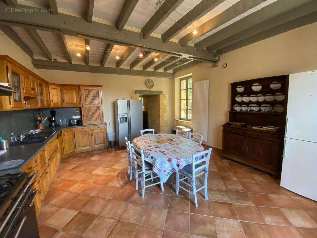 Propriété de caractère restaurée avec piscine chauffée, idéale chambres d’hôtes – Sainte-Alvère - photo 10