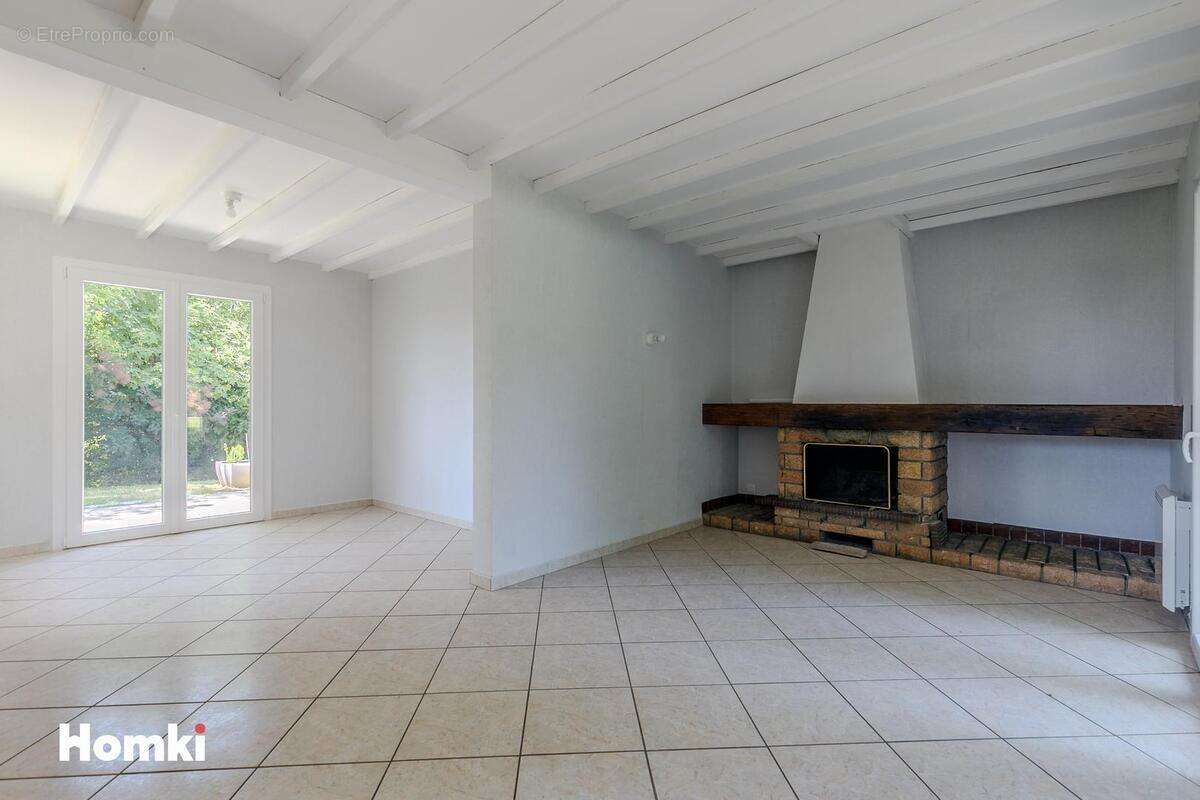 Maison à SAINT-PRIEST