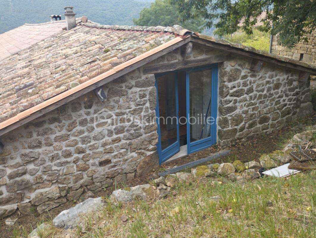 Maison de caractère avec vue exeptionnelle - Saint-Pierre-de-Colombier (Ardèche) - photo 16