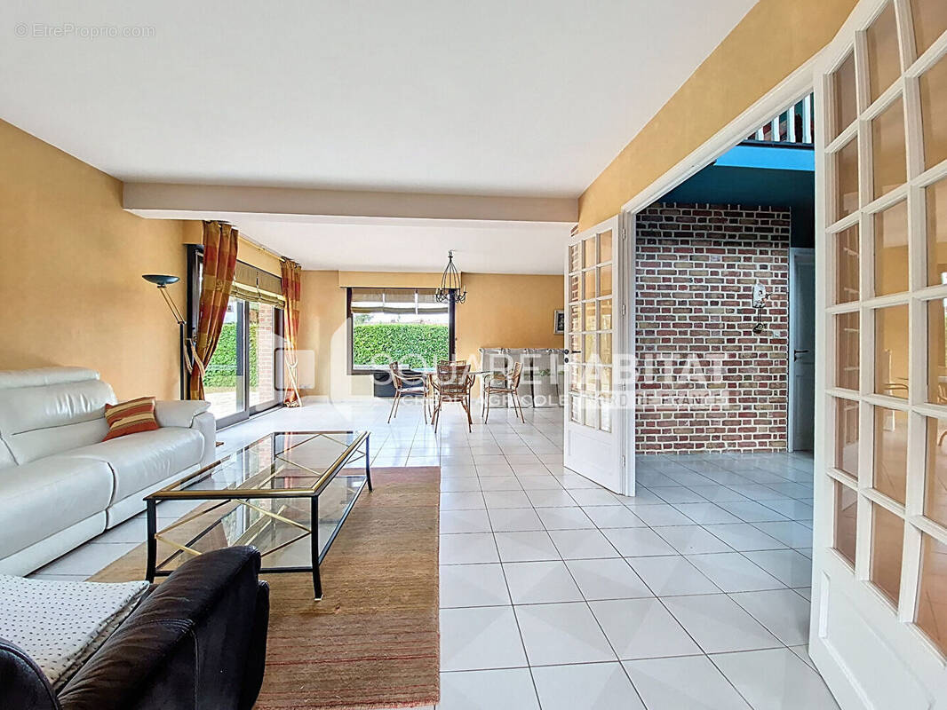 Maison à LYS-LEZ-LANNOY