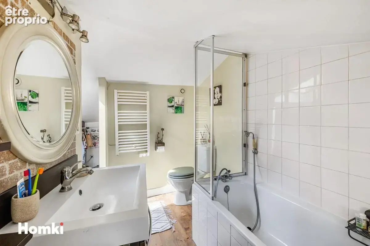 Appartement T5 de 167 m²- LYON 8ᵉ (Secteur Mairie du 8ᵉ / Maison de la Danse) - photo 17