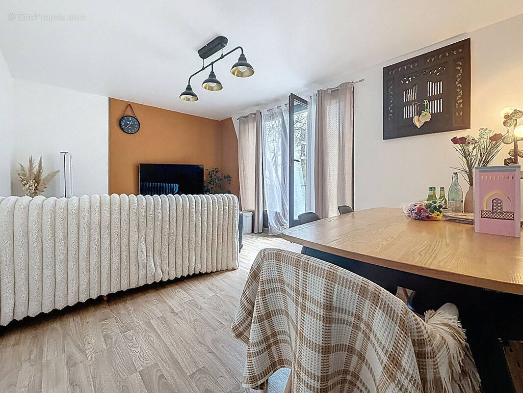 Appartement à CHOISY-LE-ROI