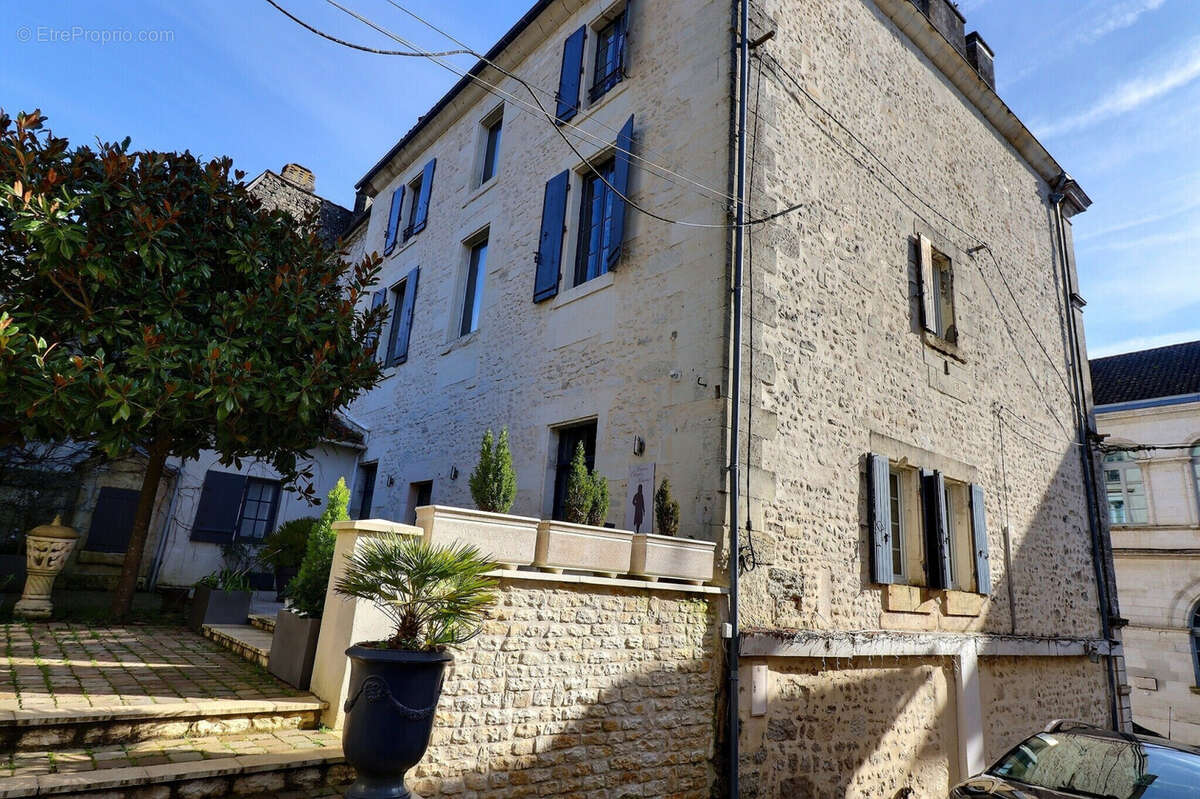 Maison 12 pièces - photo 2