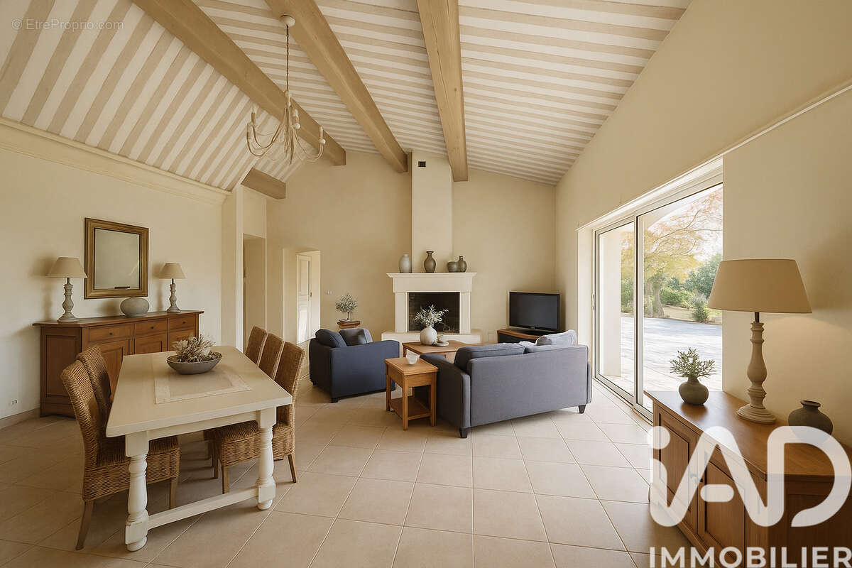 Photo 2 - Maison à LA MOTTE