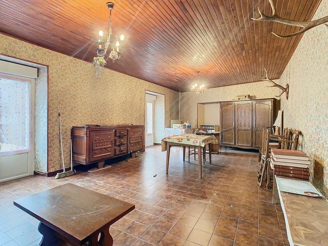 Maison à RICHEBOURG