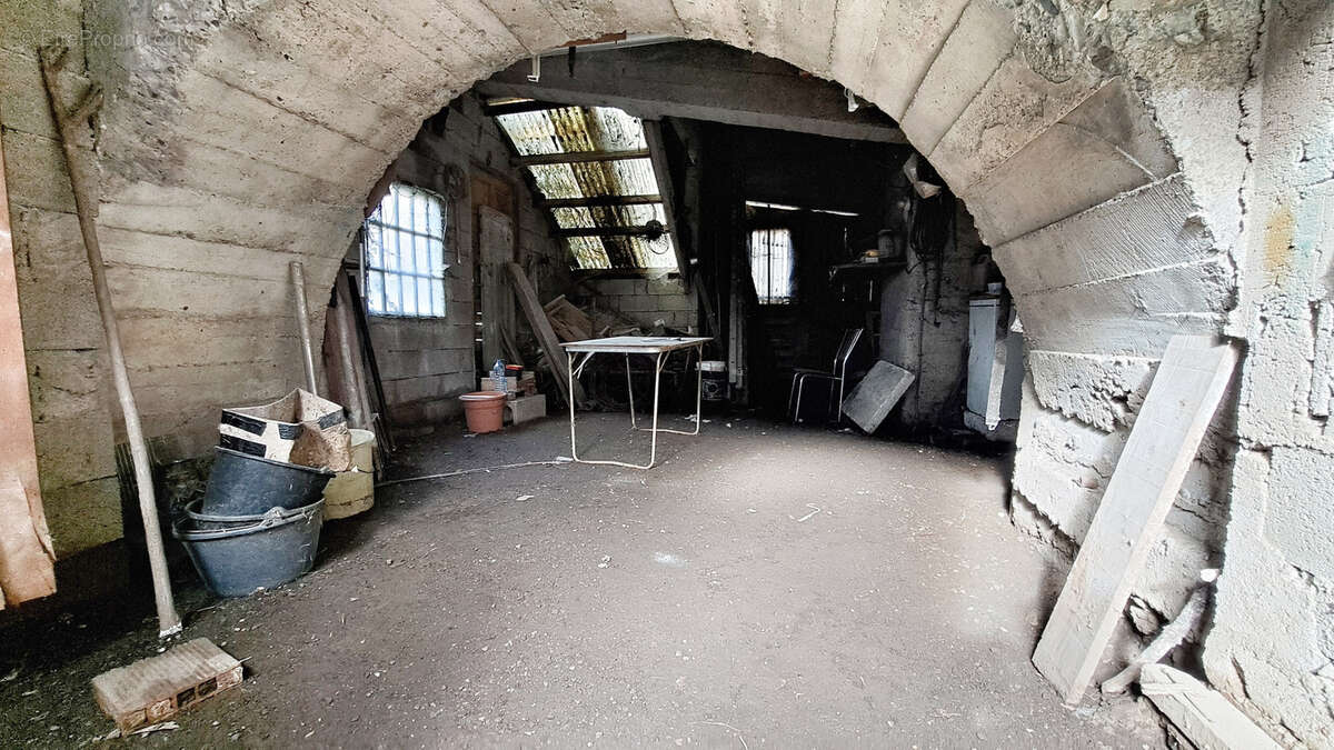 Maison à SAINT-ANDRE-DE-MAJENCOULES