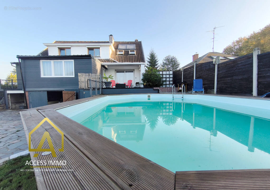 Maison à VIEUX-CONDE