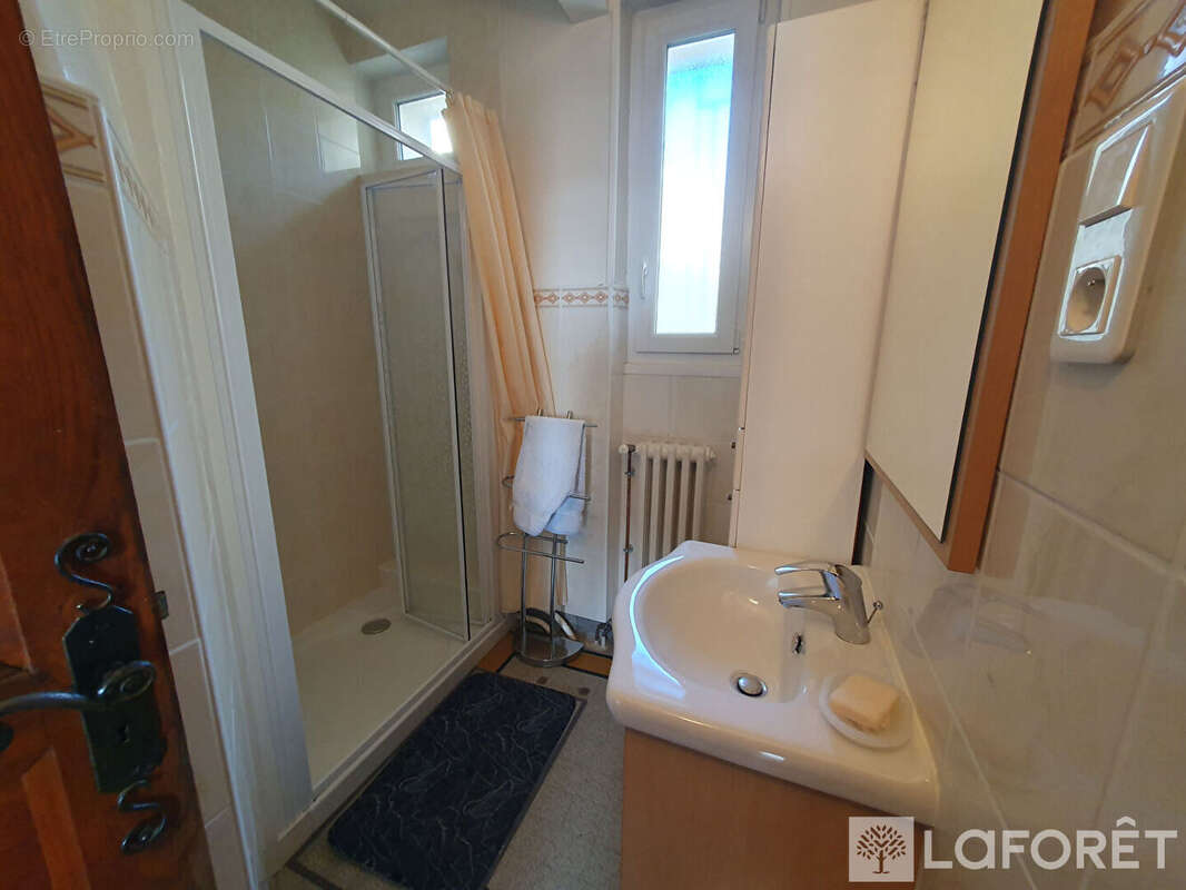 Maison à SAINT-FLOUR