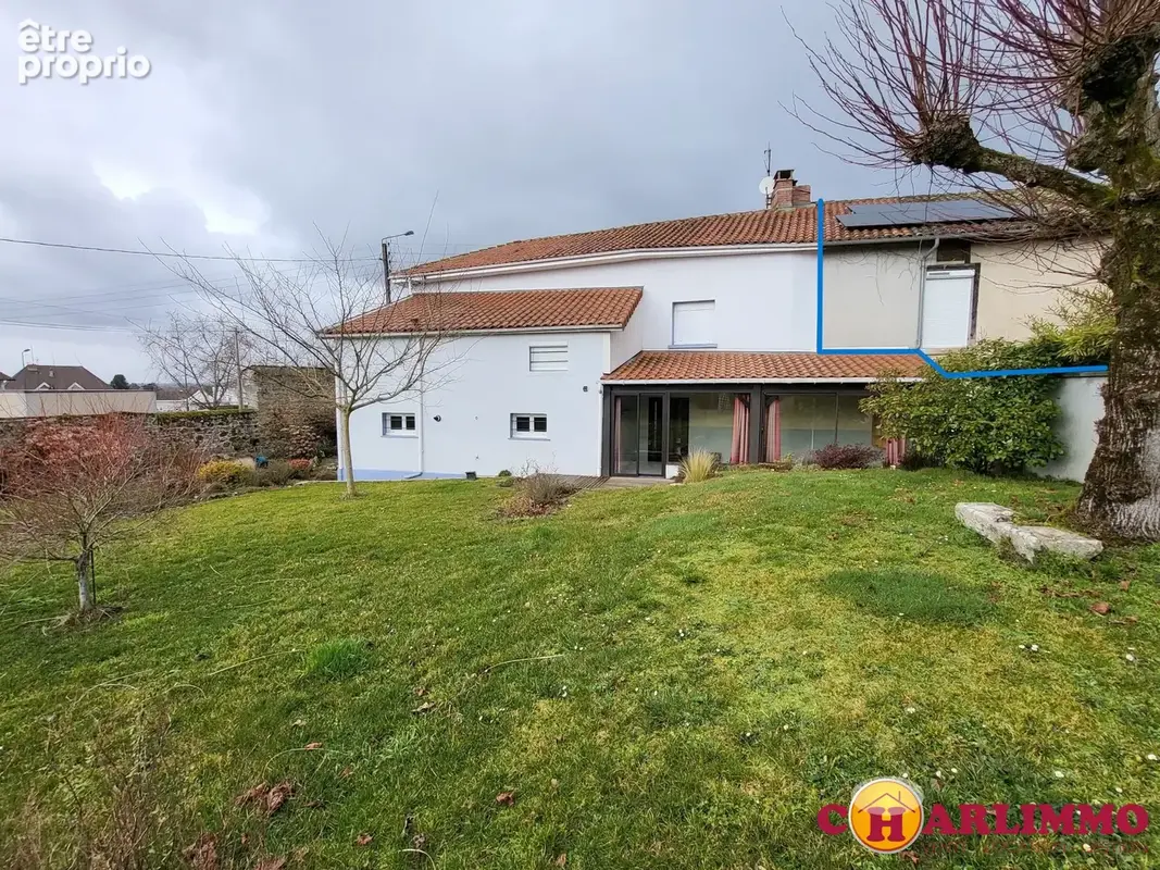 Maison 6 pièces 157 m² à vendre à Saint-Junien (87200) - photo 2