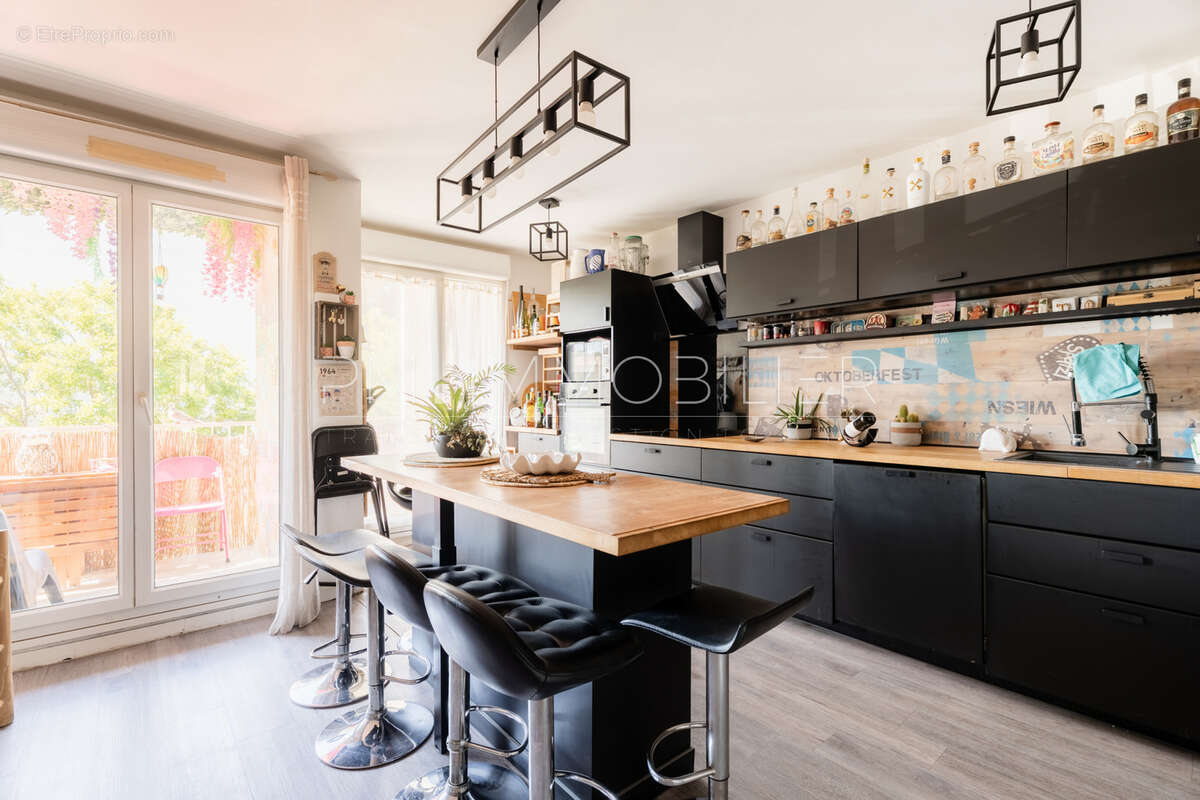 Appartement à MARSEILLE-11E
