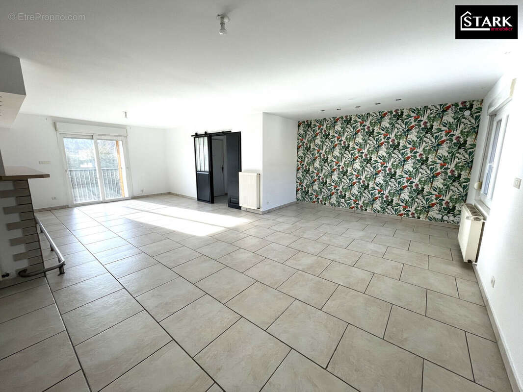 Appartement à ESSERT